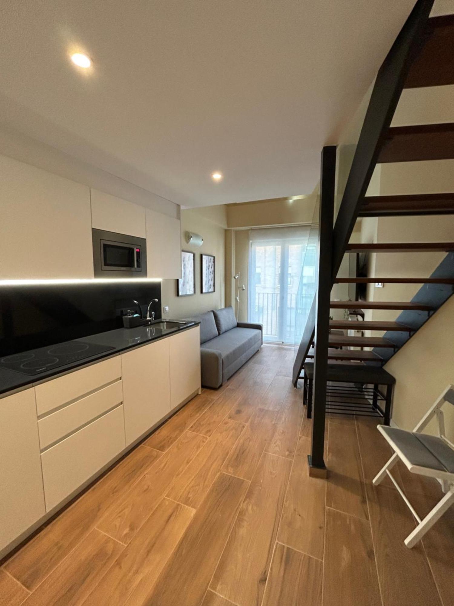 Apartamentos Turisticos Aeropuerto Barajas 마드리드 외부 사진